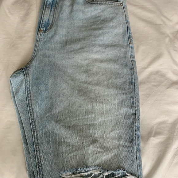 Dynamite Mom Jeans - Picture 2 of 4